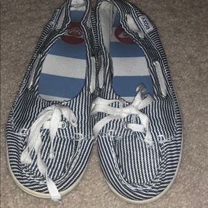 Roxy shoes